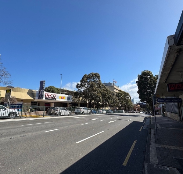 Commercial buildings in Double Bay and Edgecliff, NSW